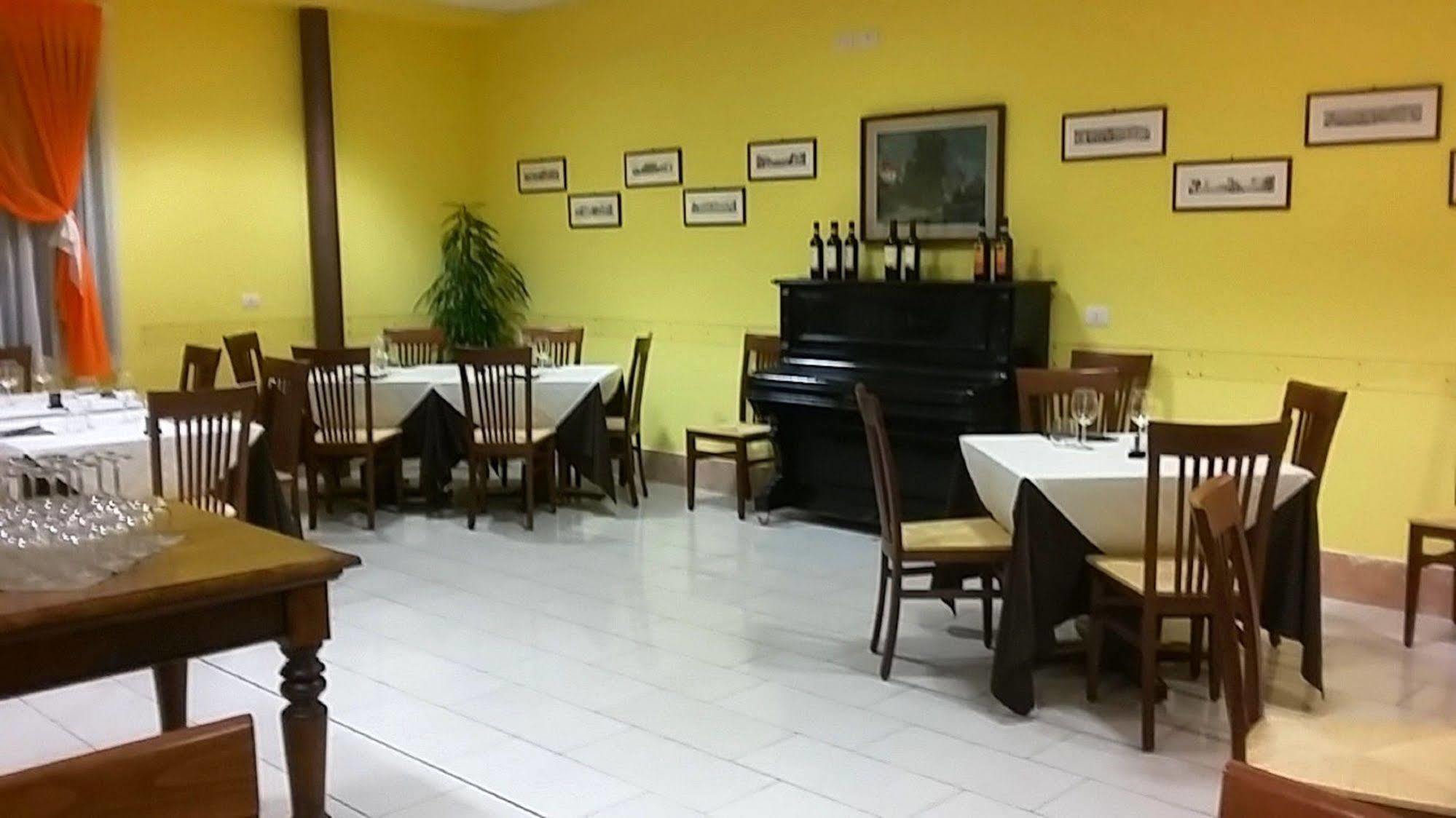 Residenza Il Capitano Bed and Breakfast San Benedetto Po Exteriör bild